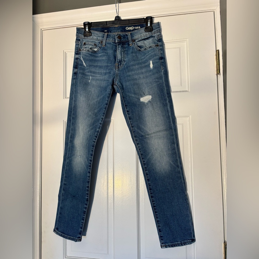 Gap Women’s Light Wash Skinny Jeans Size 25R